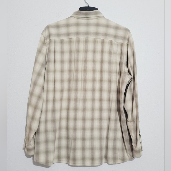 Columbia Men's Shirt Size Large Beige Plaid Button Up Pocket Long Sleeve - Picture 2 of 8